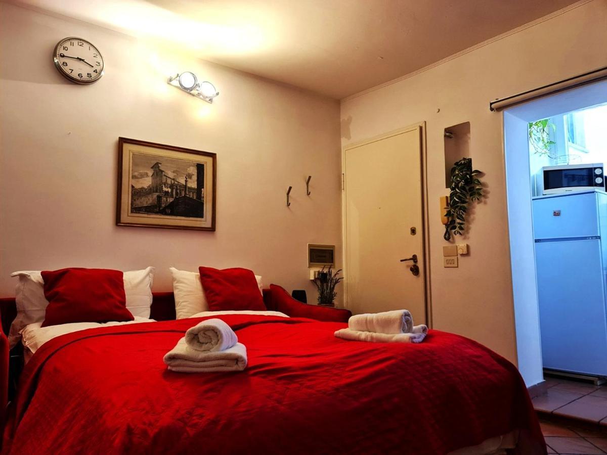 Frangipane Apartment — Photos 1